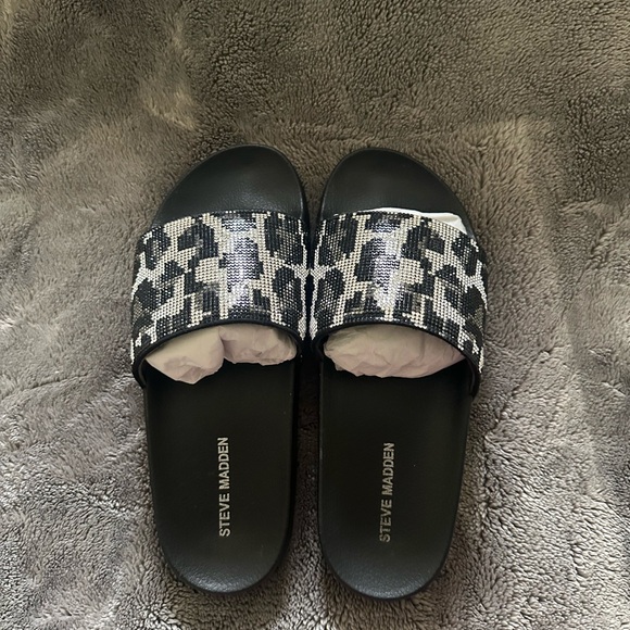 Steve Madden Leopard Sammy Slippers - Picture 1 of 5